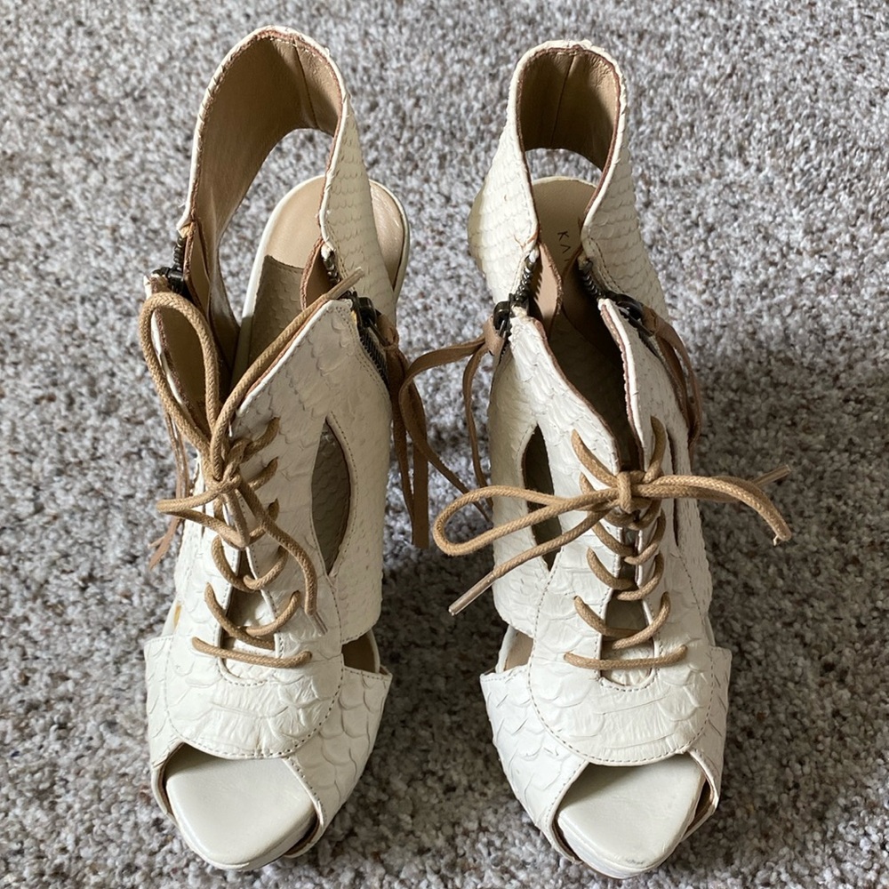 KATE Ferguson Los Angeles Leather High Heels Sandals. Size 38(USA 8)